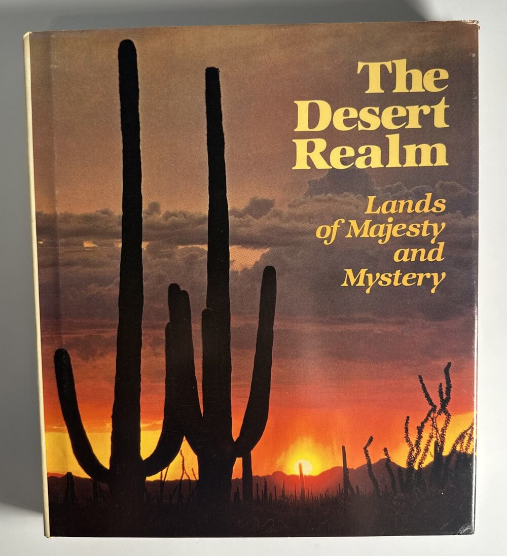 NATIONAL GEOGRAPHIC THE DESERT REALM LANDS OF MAJESTY AND MYSTERY HARDCOVER